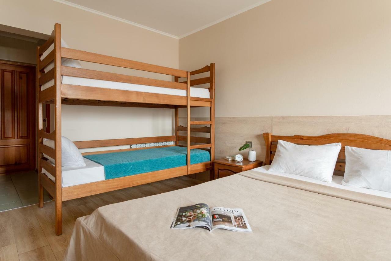 קובלבו Hotel Atlantik מראה חיצוני תמונה